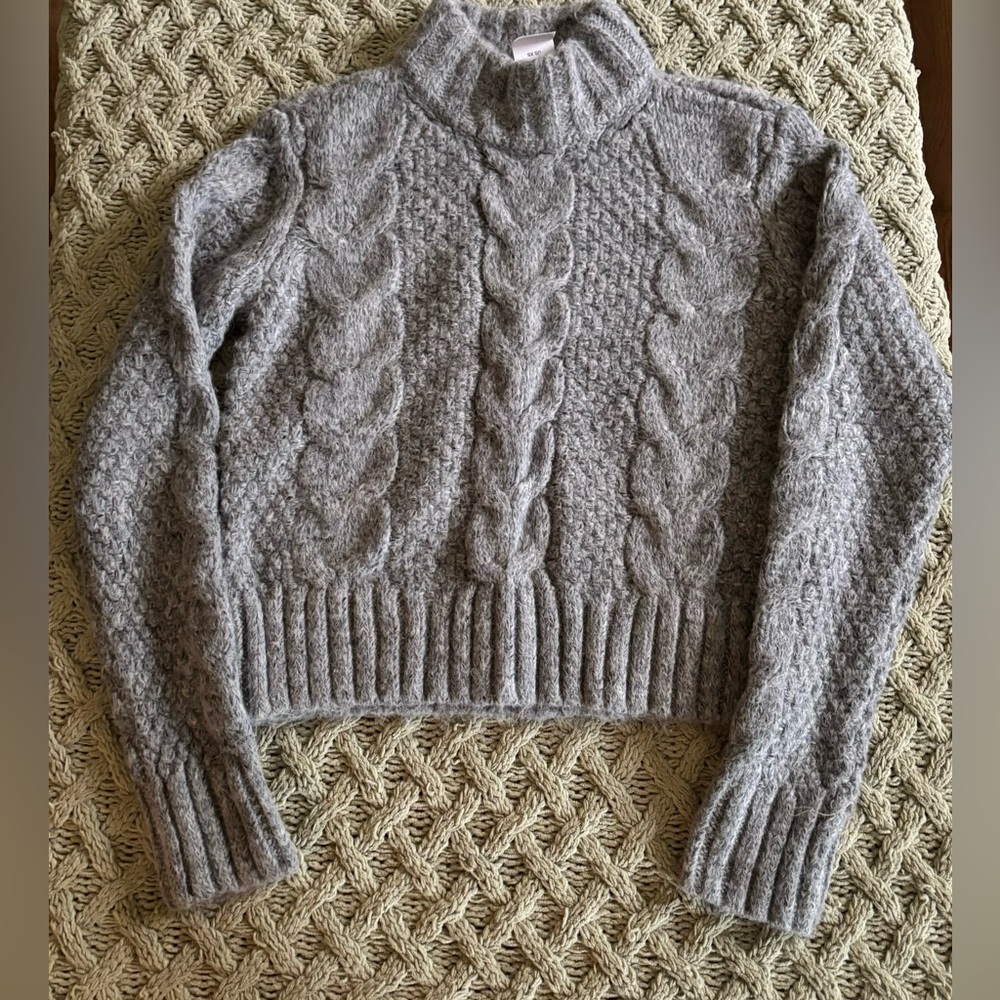 American Eagle Cropped Turtleneck Sweater